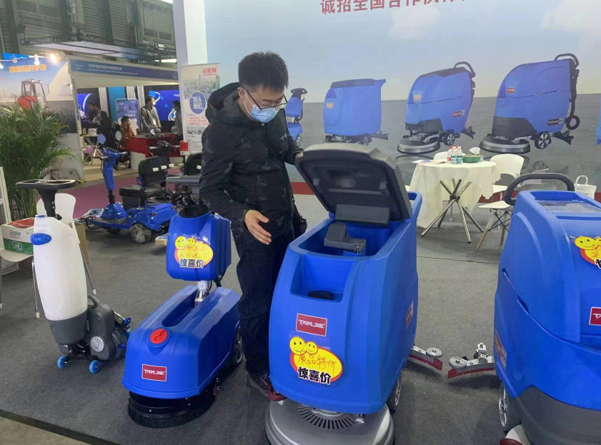 海东坦洁洗地机公司致力于电动洗地机的生产、销售和服务百家